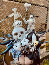 Load image into Gallery viewer, Massive Monochrome Madness