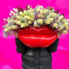 Load image into Gallery viewer, Lippy Louise