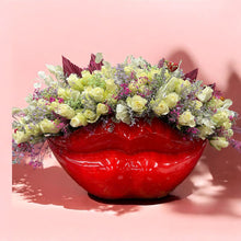 Load image into Gallery viewer, Lippy Louise