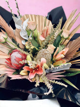 Load image into Gallery viewer, Fab girl