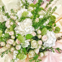 Load image into Gallery viewer, Hydrangea and Rose bouquet with vase