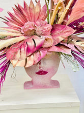 Load image into Gallery viewer, Lush Lisa