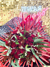 Load image into Gallery viewer, 24 Red Rose Deluxe