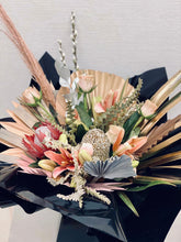 Load image into Gallery viewer, Fab girl