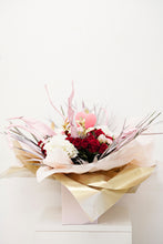 Load image into Gallery viewer, Deluxe Love