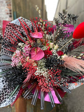 Load image into Gallery viewer, Trendy Wendy Too