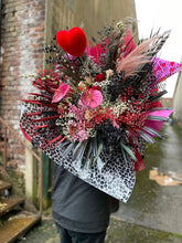 Load image into Gallery viewer, Trendy Wendy Too