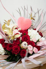 Load image into Gallery viewer, Deluxe Love