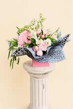 Load image into Gallery viewer, Pink and White Summer - Weekly Special
