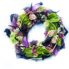 Load image into Gallery viewer, A modern funeral wreath
